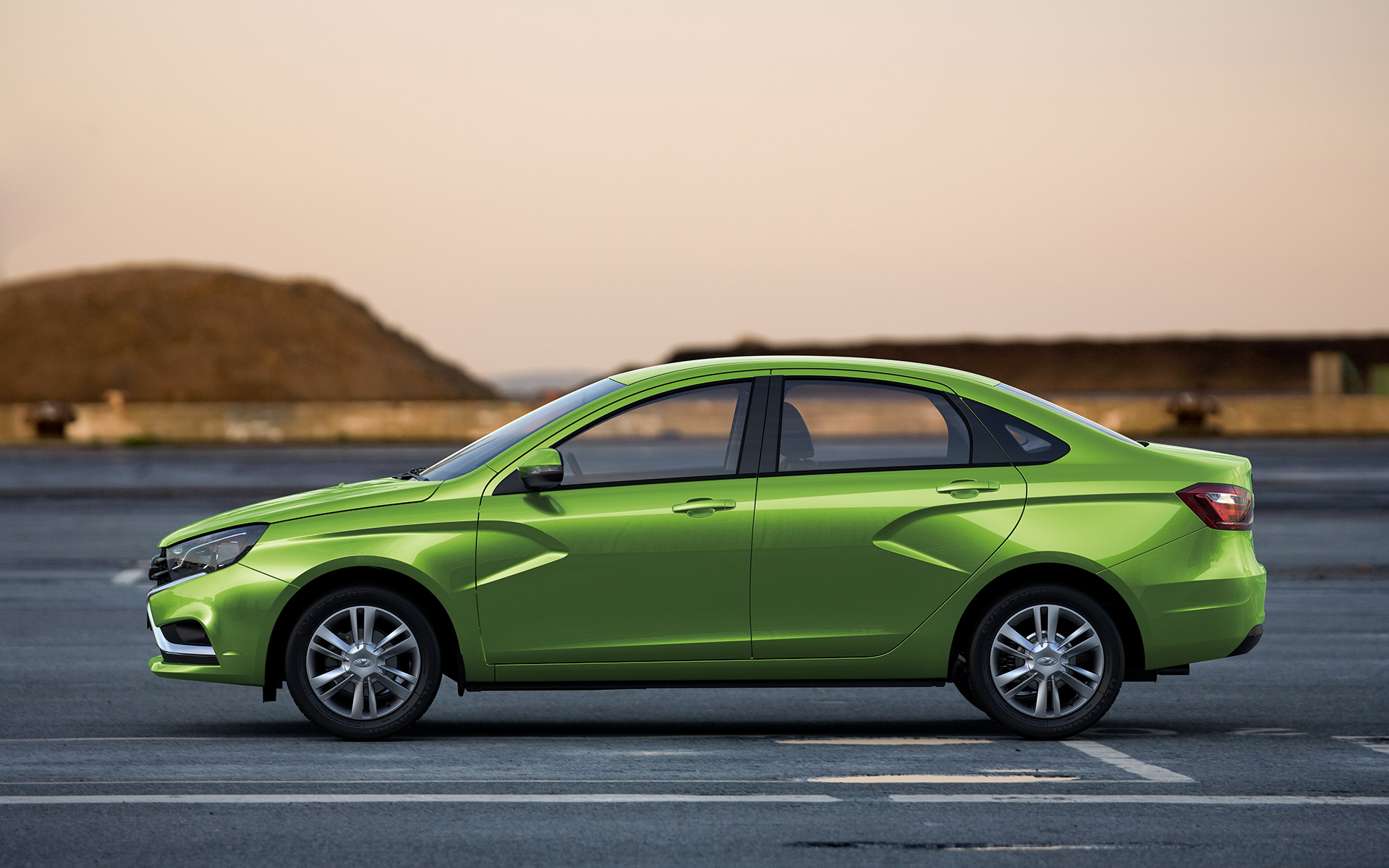 Новая марка полиэтилена для топливной системы Lada Vesta